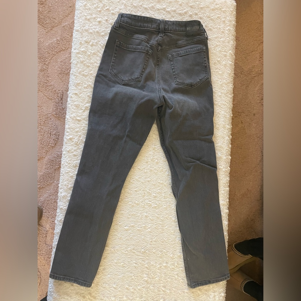 Ultra High Rise Mom Jean - Picture 4 of 4